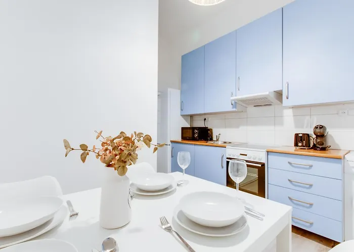 Chic And Modern דירה