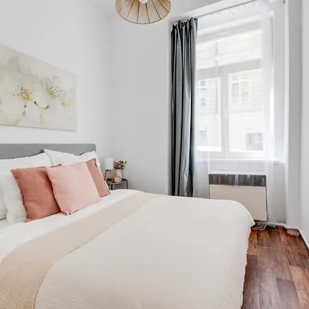 Apartmán Chic And Modern